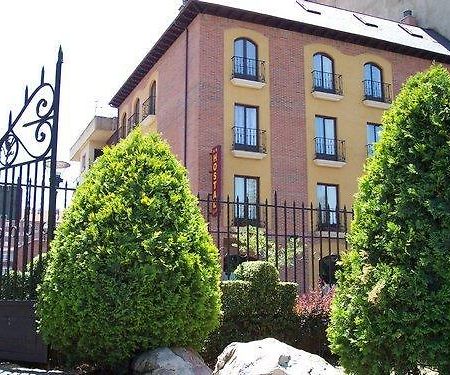 Hostal Quevedo 레온 외부 사진